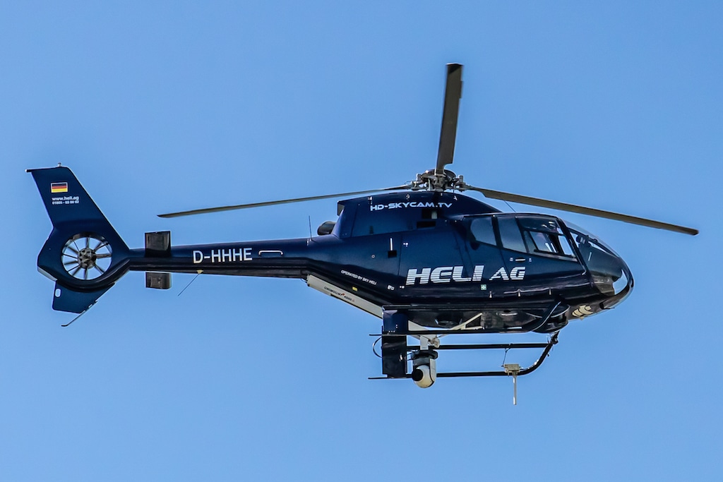 Eurocopter EC 120 von HD Skycam mit Cineflex und Kamera